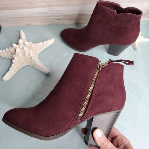 Shoes - NEW New Wine Suede Ankle Booties